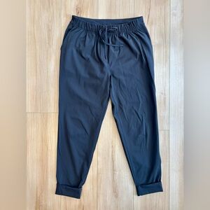 Women’s Lululemon Jet Set Jogger